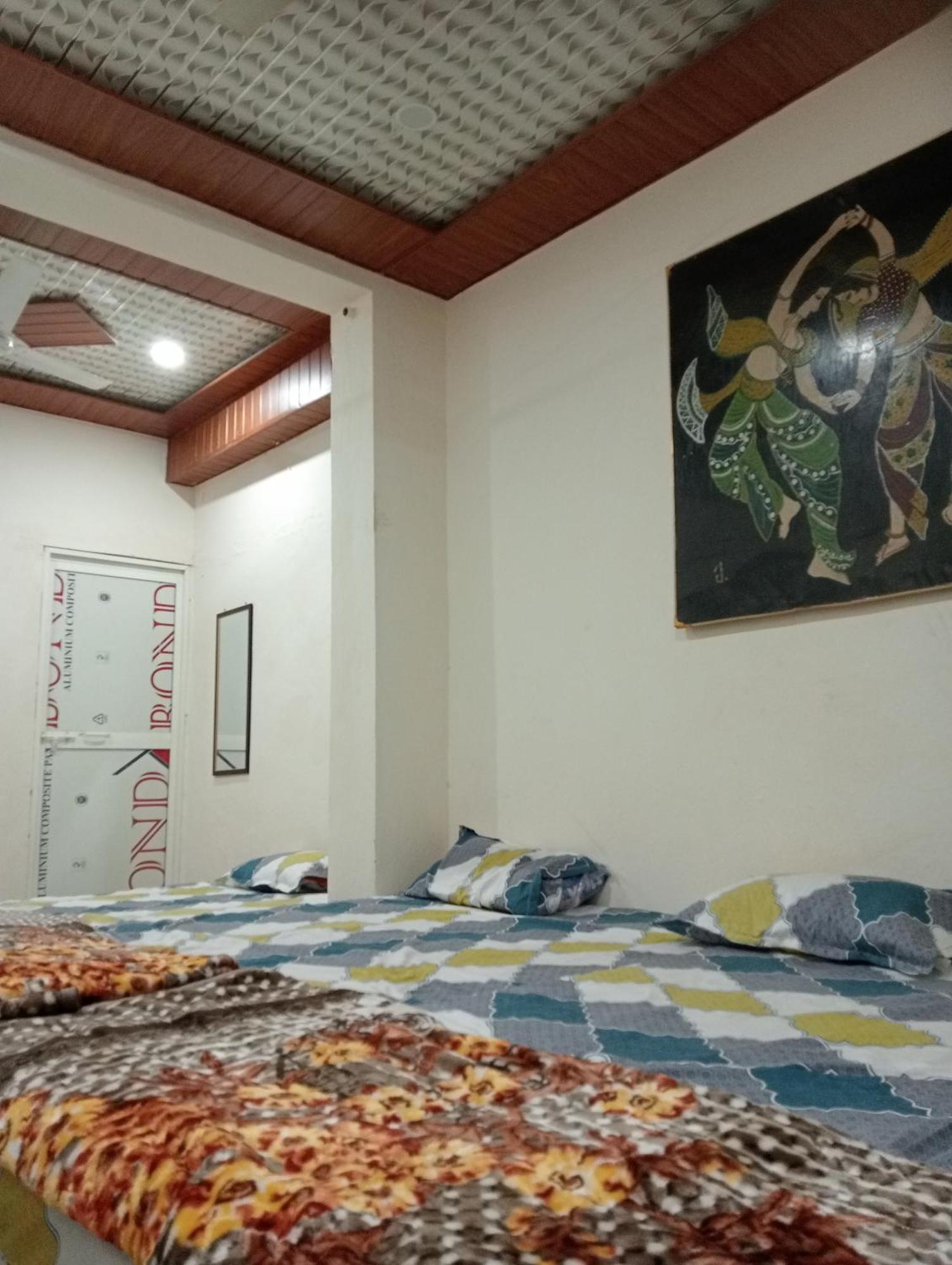 Shree Maya Home Stay Ujjain Kamer foto