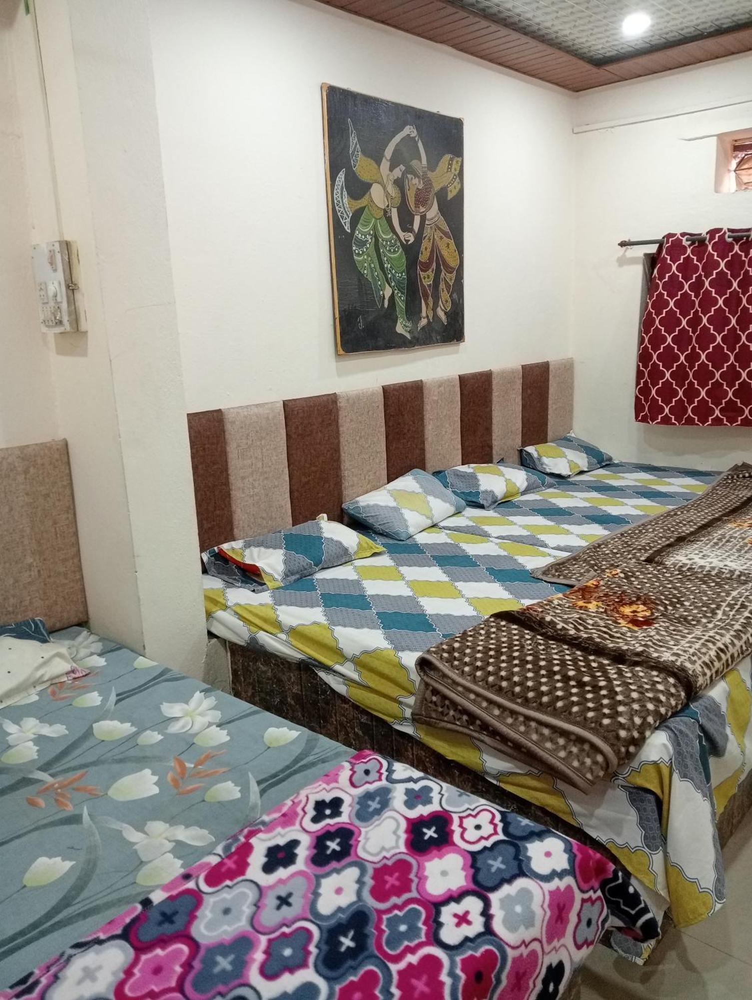 Shree Maya Home Stay Ujjain Buitenkant foto
